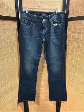 GUESS Women's Medium Dark Wash low rise Bootcut Jeans